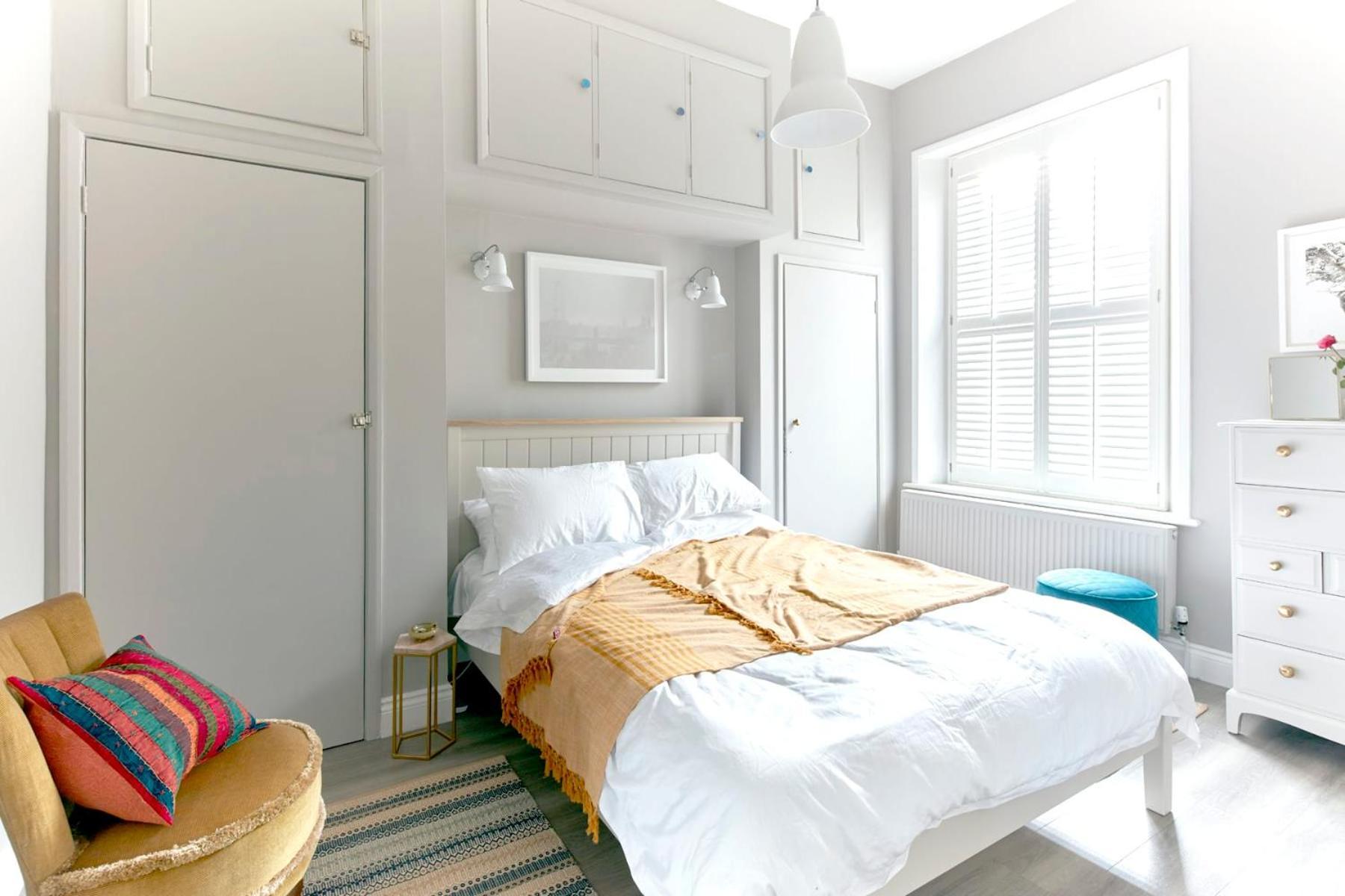 Spacious Beach Front Apartment With Stunning Sea Views Deal Luaran gambar